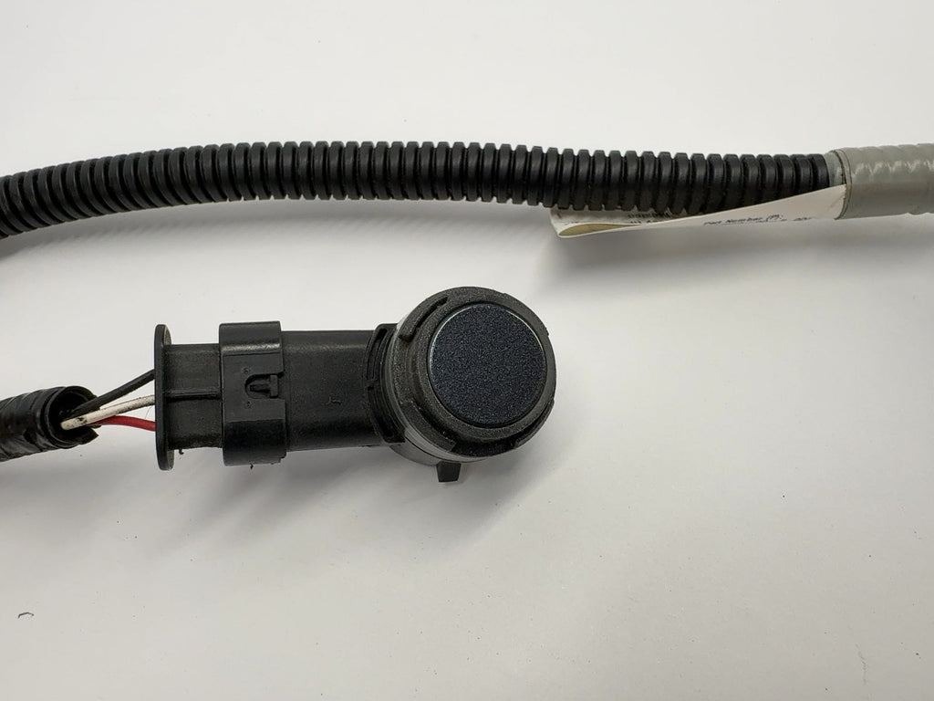 Existing store photo: Tesla OEM 1067959-00-E - image 5