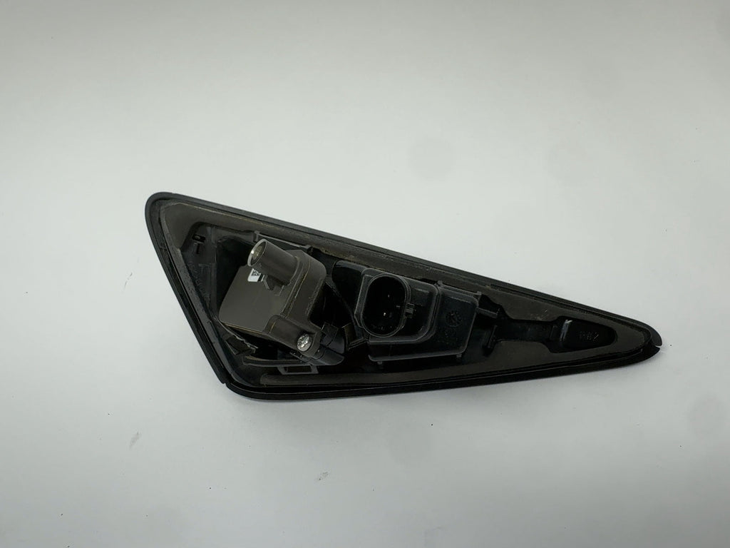 2026 Tesla Model 3 Highland Right Repeater Camera 1820735-99-D - photo 5